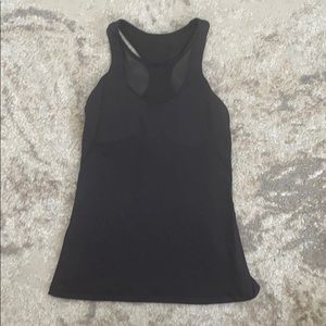 black lululemon tank size 6